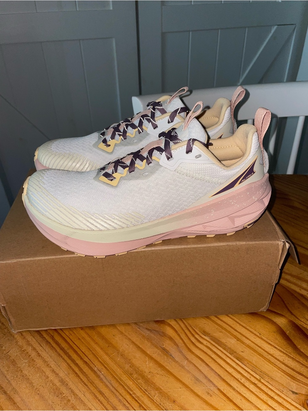 Altra Experience Wild 2 Running Shoes In white Womens Sz 8 NWB - Picture 8 of 12